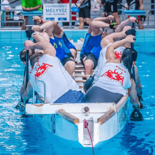 medencés sárkányhajó verseny kecskemét